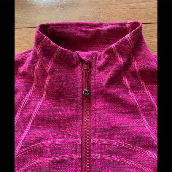 🌺Lululemon Define Jacket-Jacquard Berry Rumble🌺 - Picture 8 of 16